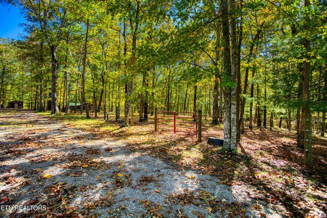 273 Spruce Creek Drive, Jamestown, TN 38556