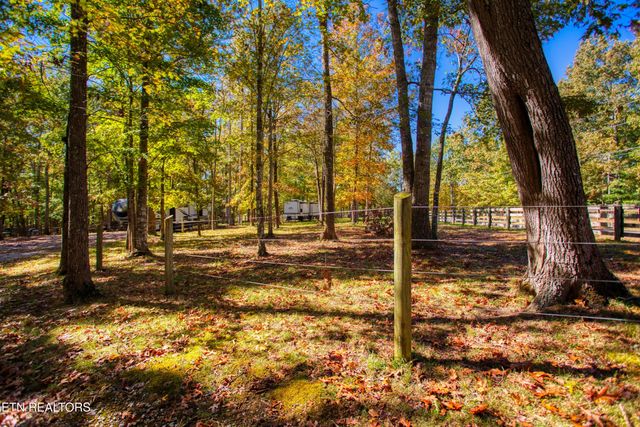 273 Spruce Creek Drive, Jamestown, TN 38556