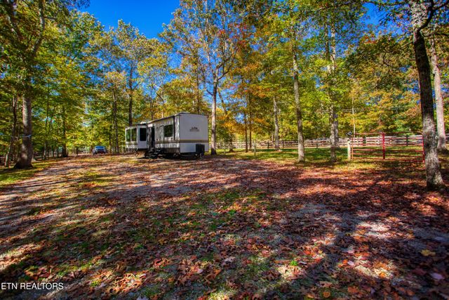 273 Spruce Creek Drive, Jamestown, TN 38556