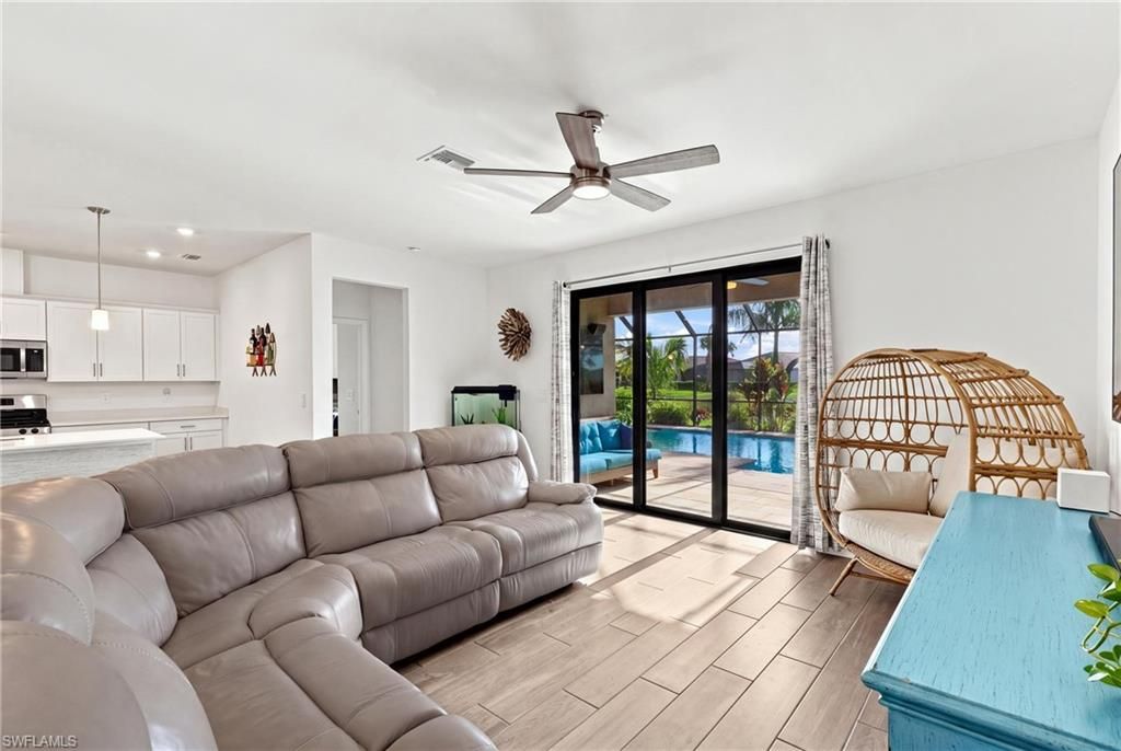 20273 Hartford BLVD, ESTERO, FL 33928 — photo 4