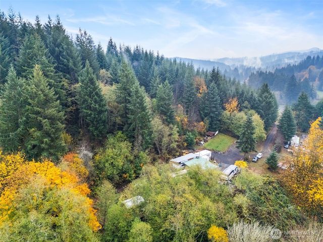 1586 King Road, Winlock, WA 98596