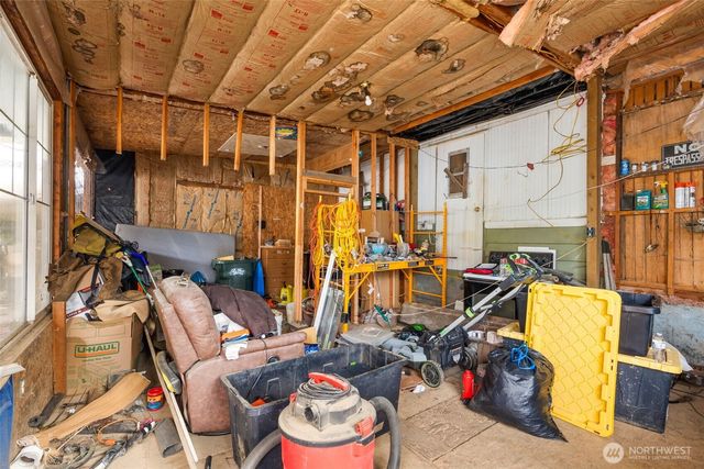 1586 King Road, Winlock, WA 98596