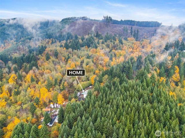 1586 King Road, Winlock, WA 98596