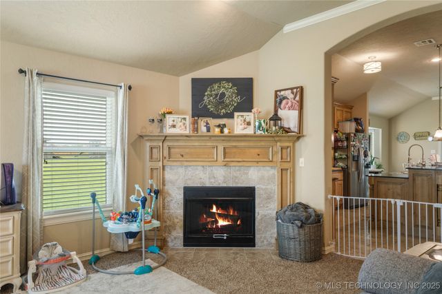 13503 E 134th Street North, Collinsville, OK 74021