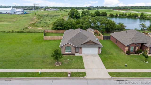 13503 E 134th Street North, Collinsville, OK 74021