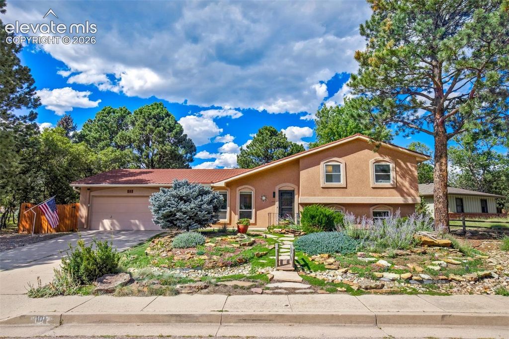 101 Raven Hills Court, Colorado Springs, CO 80919 — exterior