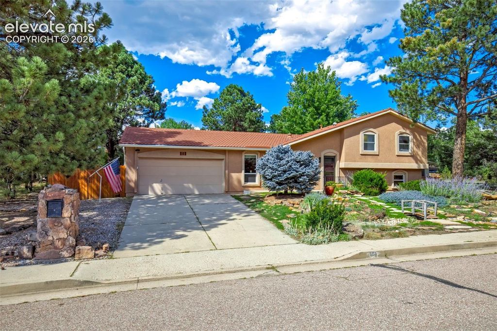 101 Raven Hills Court, Colorado Springs, CO 80919 — photo 2