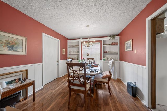 3904 Bandera Drive, De Cordova, TX 76049