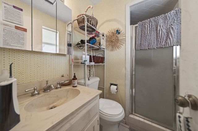 3904 Bandera Drive, De Cordova, TX 76049