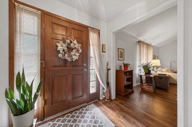 3904 Bandera Drive, De Cordova, TX 76049