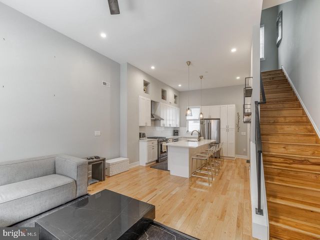 129 W ALLEN ST, Philadelphia, PA 19123