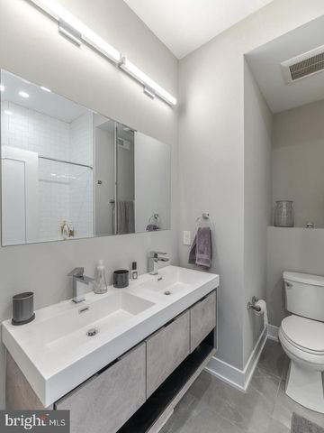 129 W ALLEN ST, Philadelphia, PA 19123