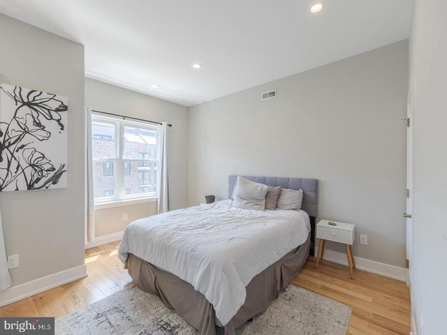 129 W ALLEN ST, Philadelphia, PA 19123