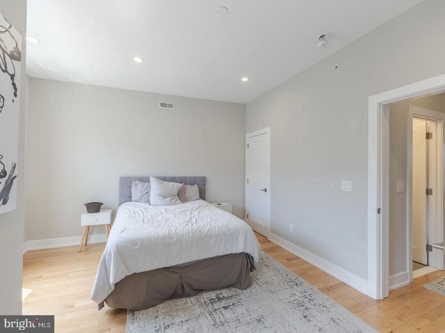 129 W ALLEN ST, Philadelphia, PA 19123