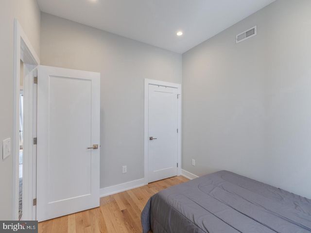 129 W ALLEN ST, Philadelphia, PA 19123