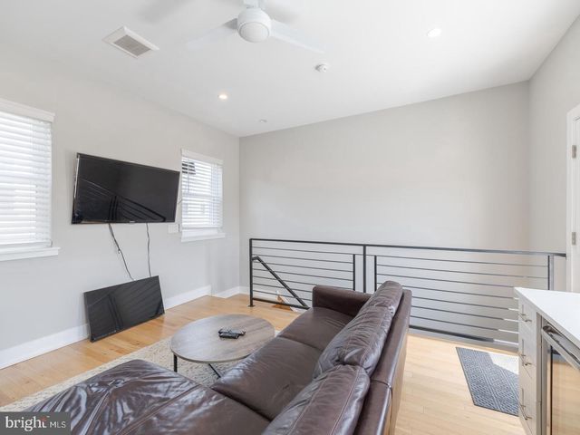 129 W ALLEN ST, Philadelphia, PA 19123