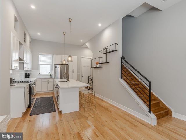 129 W ALLEN ST, Philadelphia, PA 19123