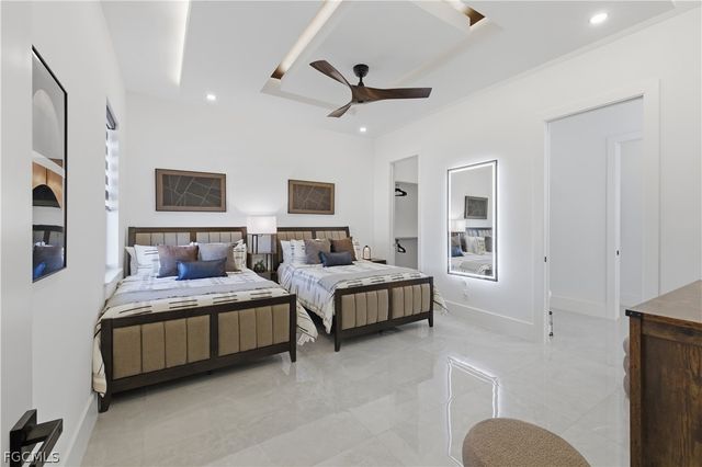 2402 Everest PKWY, Cape Coral, FL 33904