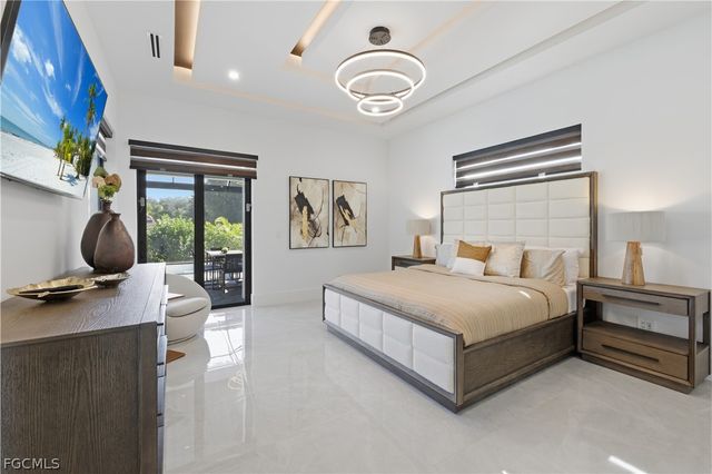 2402 Everest PKWY, Cape Coral, FL 33904