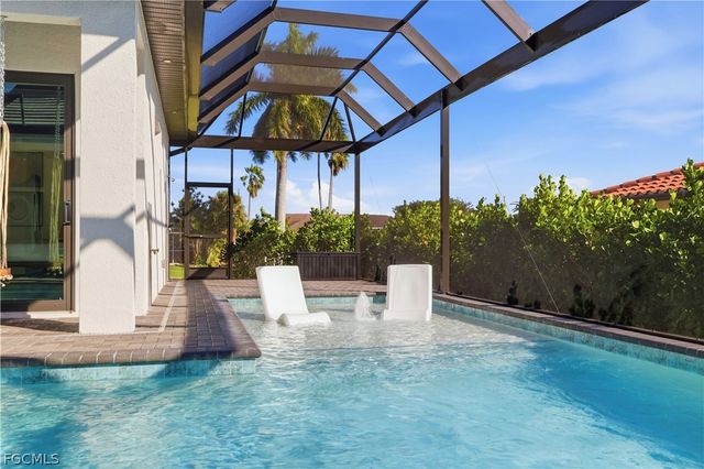 2402 Everest PKWY, Cape Coral, FL 33904