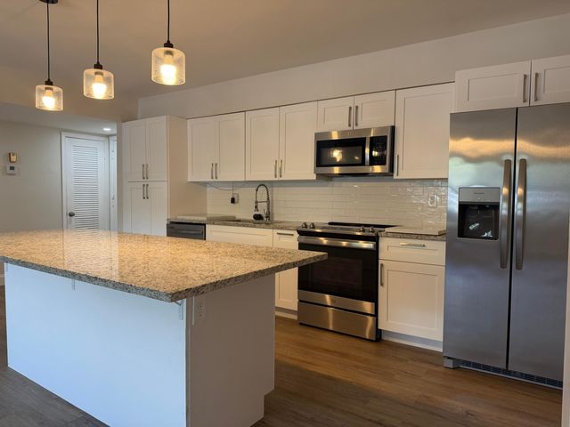 411 SE 8th Street SE 125, Deerfield Beach, FL 33441