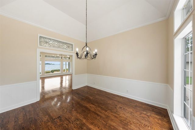 12130 Sagittarius Drive E, Willis, TX 77318