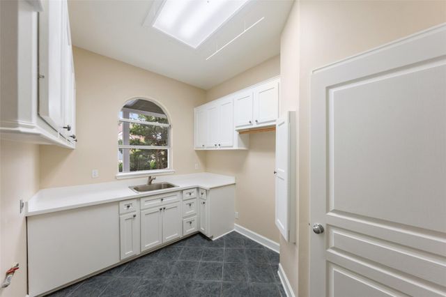 12130 Sagittarius Drive E, Willis, TX 77318