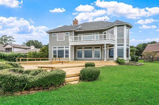 12130 Sagittarius Drive E, Willis, TX 77318
