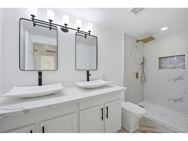 1166 Opal St 104, Broomfield, CO 80020