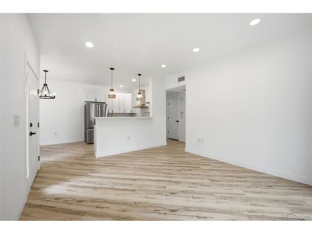 1166 Opal St 104, Broomfield, CO 80020