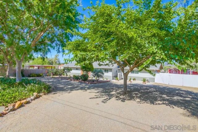 13918 Putney Rd, Poway, CA 92064