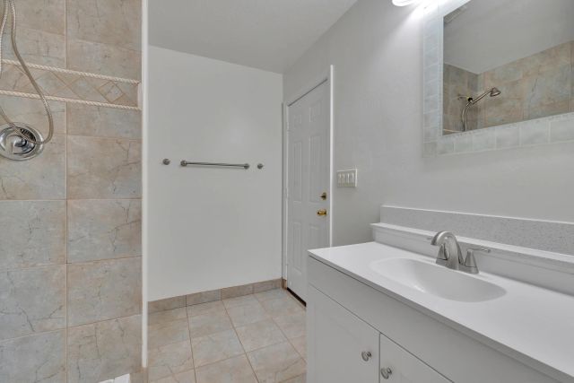 13918 Putney Rd, Poway, CA 92064