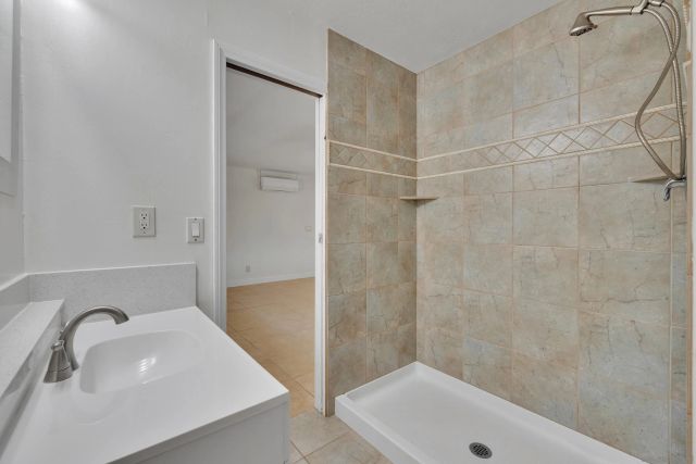 13918 Putney Rd, Poway, CA 92064