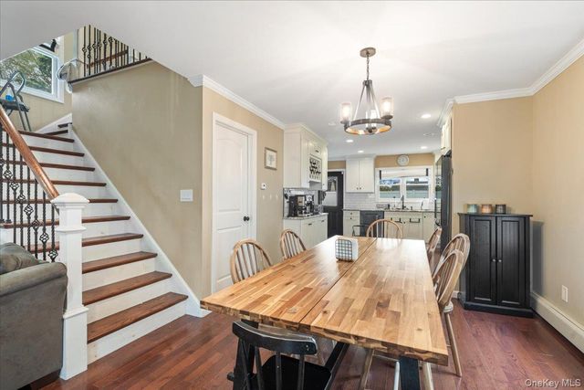 385 Grant Avenue, Copiague, NY 11726