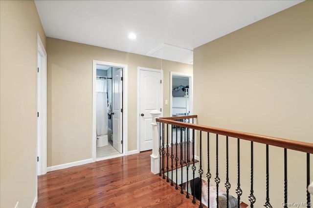 385 Grant Avenue, Copiague, NY 11726
