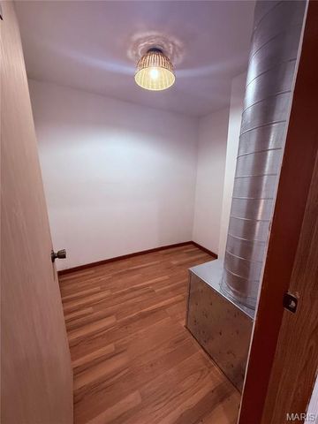 4631 Morganford Road, St Louis, MO 63116