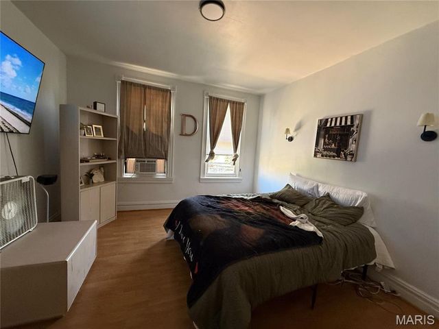 4631 Morganford Road, St Louis, MO 63116