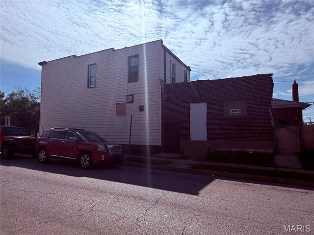 4631 Morganford Road, St Louis, MO 63116