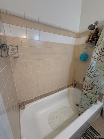 4631 Morganford Road, St Louis, MO 63116