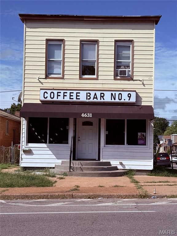 4631 Morganford Road, St Louis, MO 63116