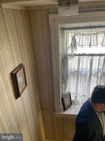 304 N CHESTER PIKE, Glenolden, PA 19036