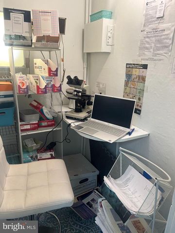 304 N CHESTER PIKE, Glenolden, PA 19036