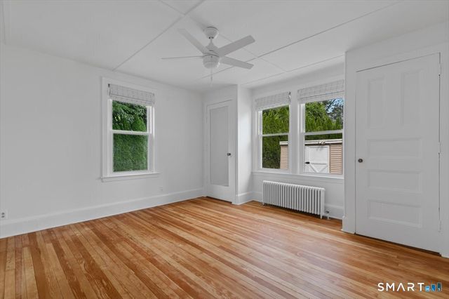 21 Green Street, Trumbull, CT 06611