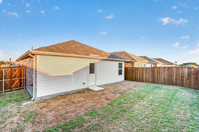 4562 Riverbank Road, Crandall, TX 75114