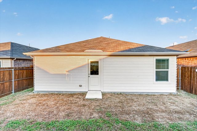 4562 Riverbank Road, Crandall, TX 75114