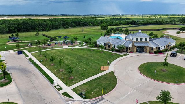 4562 Riverbank Road, Crandall, TX 75114