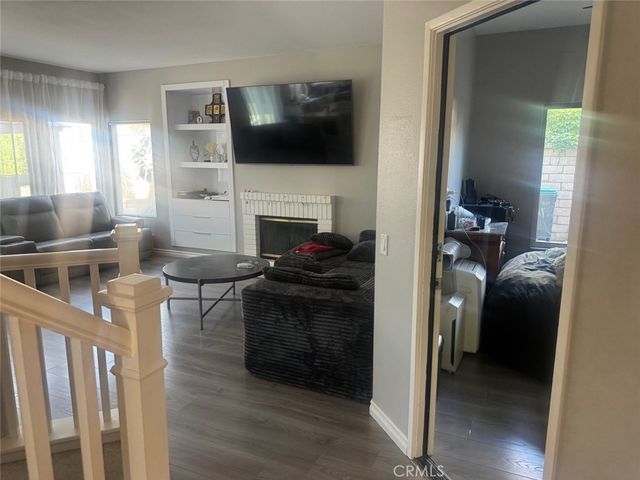 1059 Silvercreek, Corona, CA 92882