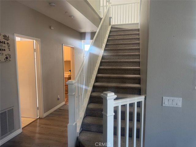 1059 Silvercreek, Corona, CA 92882