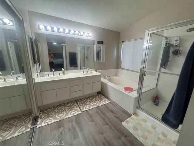 1059 Silvercreek, Corona, CA 92882