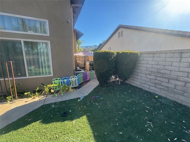 1059 Silvercreek, Corona, CA 92882